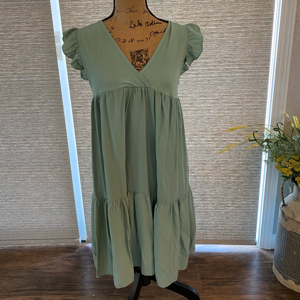 Green flowy dress